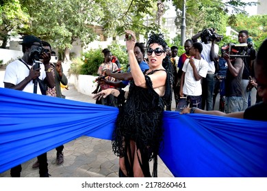 Dakar, Senegal, Africa, May 12 2022, Spanish Actress Rossy De Palma During An Artistic Performance In Dakar