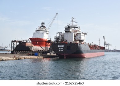 Dakar, Senegal, Africa, May 23 2022, View Of Boat In An African Port