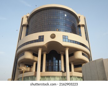 Dakar, Senegal, Africa, November 15 2021, View Of The Facade Of The Central Bank Of West African States