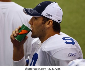 DALLAS - DEC 14: Quarterback Tony Romo Is In On The Sideline At The Texas Stadium In Irving, Texas On Sunday, December 14, 2008.