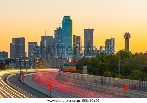 Dallas downtown
skyline at twilight, Texas
USA