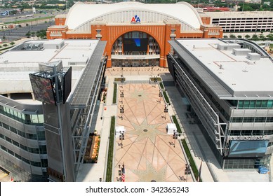 Dallas - May 13, 2007: The American Airlines Center Is A Multi-purpose Arena, Located In The Victory Park Neighborhood, Near Downtown Dallas, Texas.