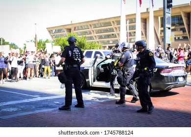 252 Dallas Police Images, Stock Photos & Vectors | Shutterstock