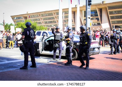 252 Dallas Police Images, Stock Photos & Vectors | Shutterstock