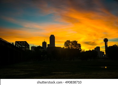 Dallas Texas Right Before Sunrise Silhouette Stock Photo Edit Now