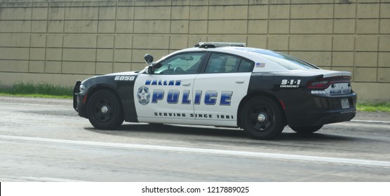 Dallas, Texas - September 20, 2018 A Police Car Heading For Downtown Dallas