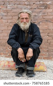 Old Homeless Man Images Stock Photos Vectors Shutterstock