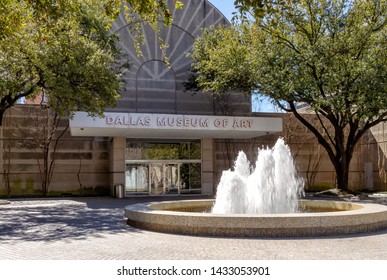 DALLAS, Texas-March 16, 2019: View Of The Dallas Museum Of Art (DMA), Located In The Pearl Arts District In Dallas, Texas.