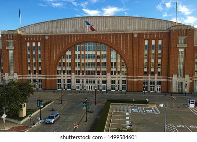 DALLAS, TEXAS/UNITED STATES- JANUARY 19, 2016: American Airlines Center In Dallas