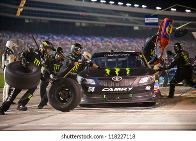 DALLAS, TX - NOVEMBER 03: Kyle Busch During A Pit Stop At The Nascar Nationwide Race At Texas Motorspeedway In Dallas, TX On November 03, 2012