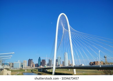 Dallas, TX USA 2/25/2018 - The Margaret Hunt Hill Bridge Connects The Trinity Grove Neighborhood With Downtown Dallas. A Single Span Rises From The Trinity River With A Multitude Of Supporting Cables.