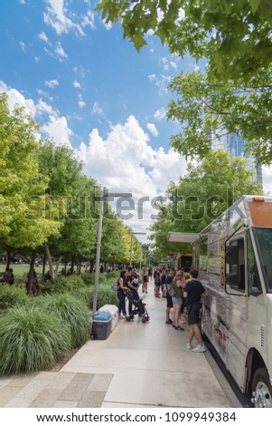 Dallas Tx Usamay 26 2018 Food Truck Stock Photo Edit Now