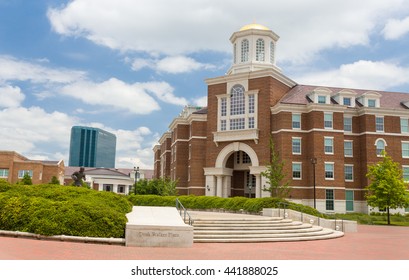 DALLAS, TX/USA - MAY 21, 2016: Doak Walker Plaza And Armstrong Commons  At Southern Methodist University, A Private Research University.