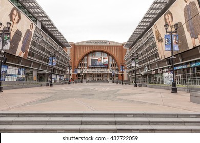 DALLAS, USA - APR 8, 2016: The American Airlines Center Arena In Dallas. Texas, United States