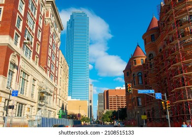 DALLAS, USA - DEC. 9, 2018: Main Street Modern City View At Houston Street With Bank Of America Plaza Building At 901 Main Street In Downtown Dallas, Texas TX, USA. 