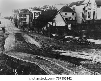 Damage To San Francisco Street Car Tracks From The San Francisco Earthquake, 1906. The Foreground Area Was Distorted By Soil Liquefaction, While The Tracks And Buildings In The Distance Appear Unaffec