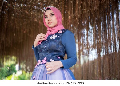Asian Wedding Images Stock Photos Vectors Shutterstock