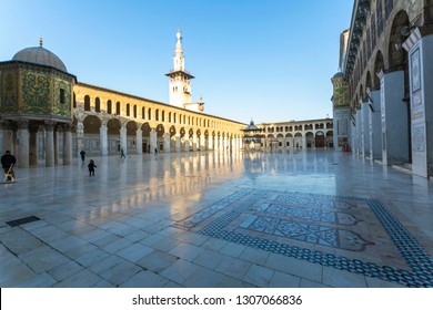 23 Chandelier damascus Images, Stock Photos & Vectors | Shutterstock