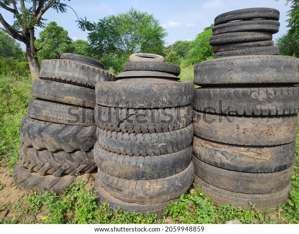 Dameged tyre home in India\
