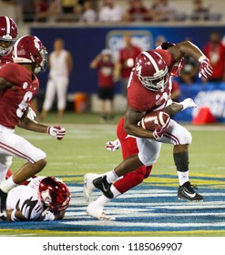 Damien Harris #34-Alabama Football Campingworld Kickoff September 1st, 2018 In Orlando Florida -USA Alabama Crimson Tide Vs. Louisville Cardinals 