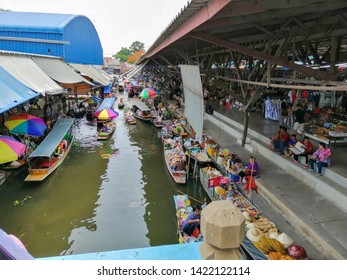 DAMNERN SADUAK , THAILAND - MAY 2018 : Damnern Saduak Floating Market