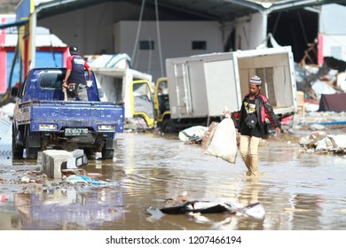 Gempa Palu Images Stock Photos Vectors Shutterstock