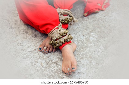 Indian Teen Girl Feet And Canadian Indian Teen Girls Photos