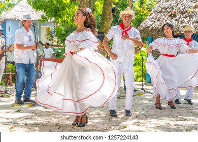 Dancers Costumes Musicians Perform Traditional Cuban Stock Photo ...