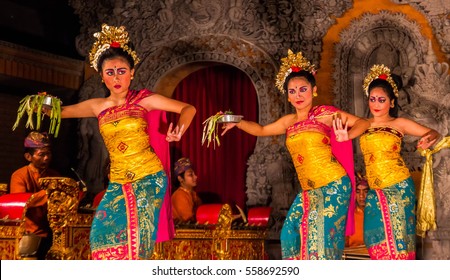 2,825 Kecak dance Images, Stock Photos & Vectors | Shutterstock