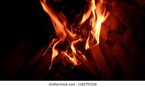 The dancing fire, different takes