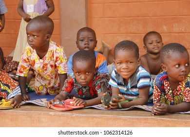 Dangbo Benin November 17 2015 Little Children After An Afternoon Nap At Pre School