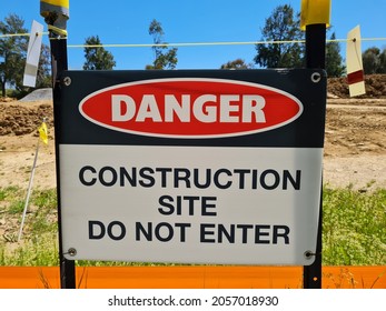 1,060 Construction Site Do Not Enter Images, Stock Photos & Vectors ...