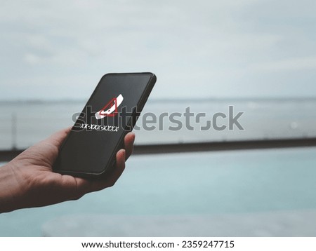 Dangerous incoming calls Notification of reliability of unknown numbers Fraudulent or spam phone calls