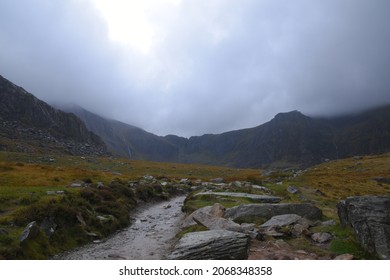 A Dangerous Mountain Path In The Ogwen Valley In Snowdonia 