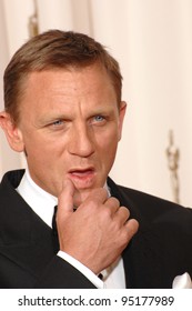 Daniel Craig at the 79th Annual Academy Awards at the Kodak Theatre, Hollywood. February 26, 2007  Los Angeles, CA Picture: Paul Smith / Featureflash