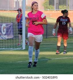 Danielle Smith Defender For New Mexico State At Grand Canyon University In Phoenix AZ USA October 21,2016.