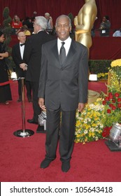 Danny Glover  At The 81st Annual Academy Awards. Kodak Theatre, Hollywood, CA. 02-22-09