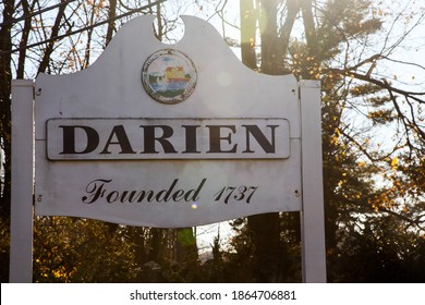 DARIEN,CT, USA-NOVEMBER 29 2020:  Darien town sign near Post road on border line with Stamford