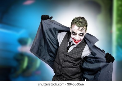 Dark Creepy Joker Face Screaming Angry