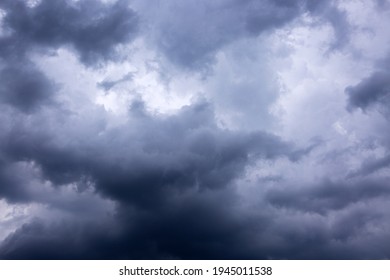 Dark Ominous Grey Storm Clouds Dramatic Stock Photo 1945011538 ...