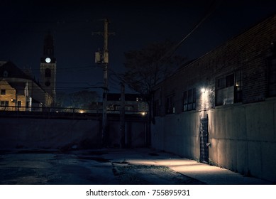 Dark Alleyway Images Stock Photos Vectors Shutterstock