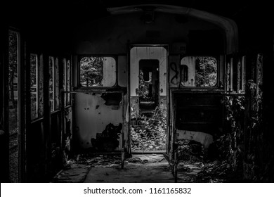 Dark Scary Old Train Stock Photo 1161165832 | Shutterstock