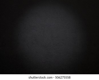 dunkler Hintergrund; Foto von einer Oberfläche aufgenommen und auf dunklen und dunklen Hintergrund bearbeitet, nützlich für verschiedene Anwendungen