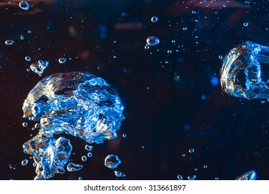 dark  wave with bubbles