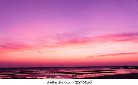Cielo Rosado Images Stock Photos Vectors Shutterstock