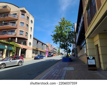 Dartmouth, NS, CAN, August 29, 2022 - A Shot Of A Busy Street In Downtown Dartmouth NS.