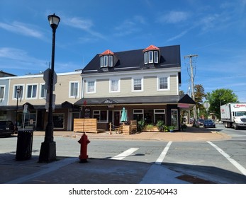 Dartmouth, NS, CAN, August 29, 2022 - A Shot Of A Busy Street In Downtown Dartmouth NS.