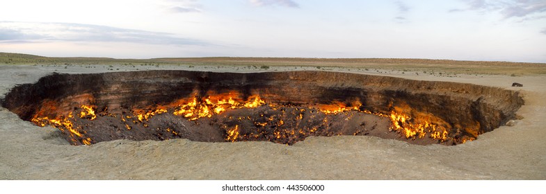 Darvaza Gas Crater, Turkmenistan