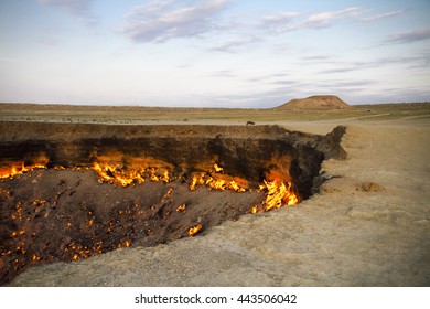 Darvaza Gas Crater, Turkmenistan