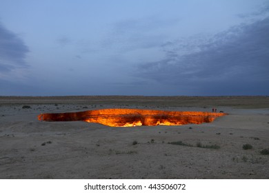 Darvaza Gas Crater, Turkmenistan